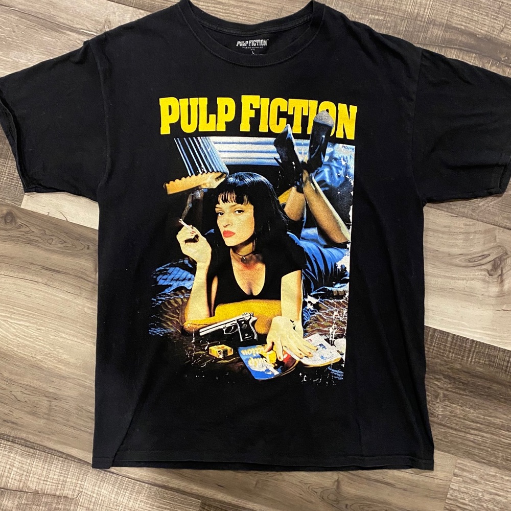 Pulp fiction / large black tee